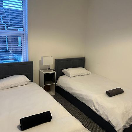 Charming Liverpool Home Екстер'єр фото