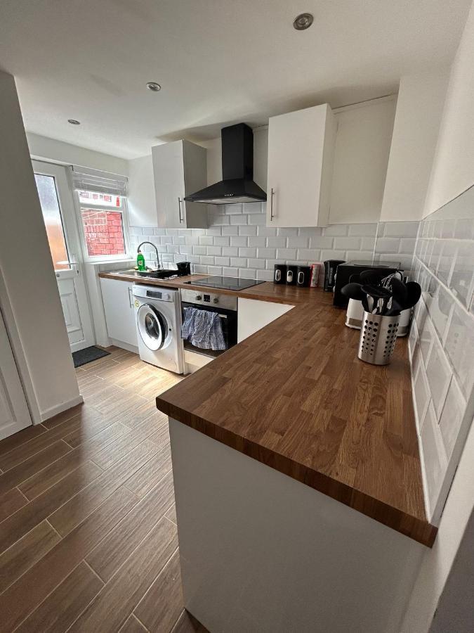Charming Liverpool Home Екстер'єр фото