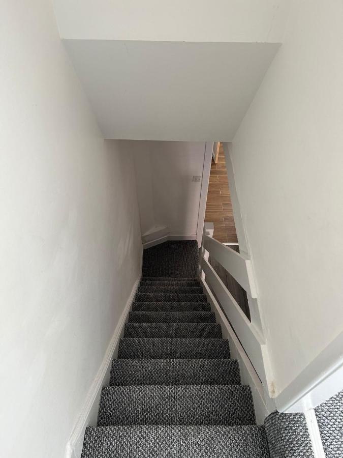 Charming Liverpool Home Екстер'єр фото